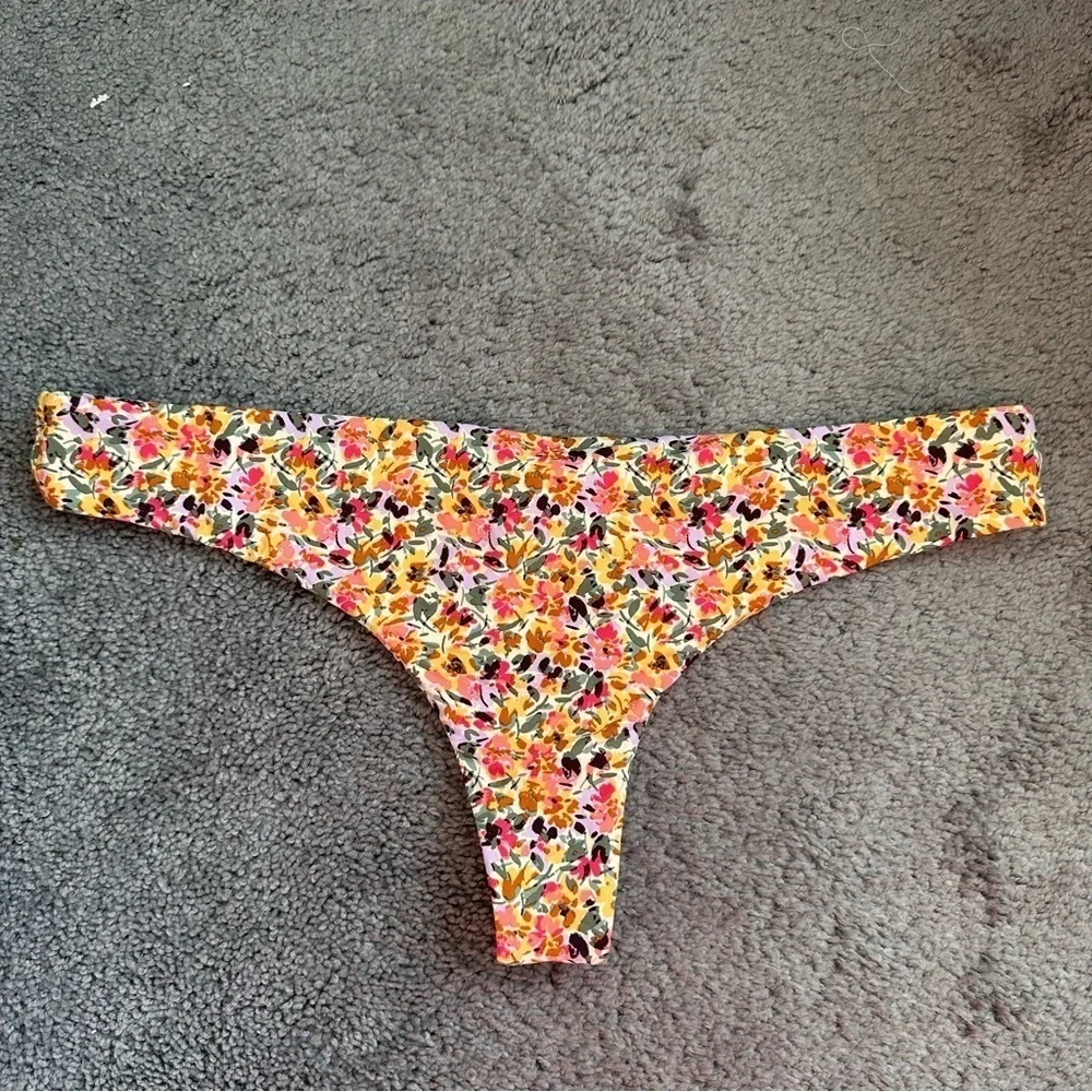 Roxy Floral Bikini Triangle Top and Ultracheeky Bottom - Picture 6 of 9